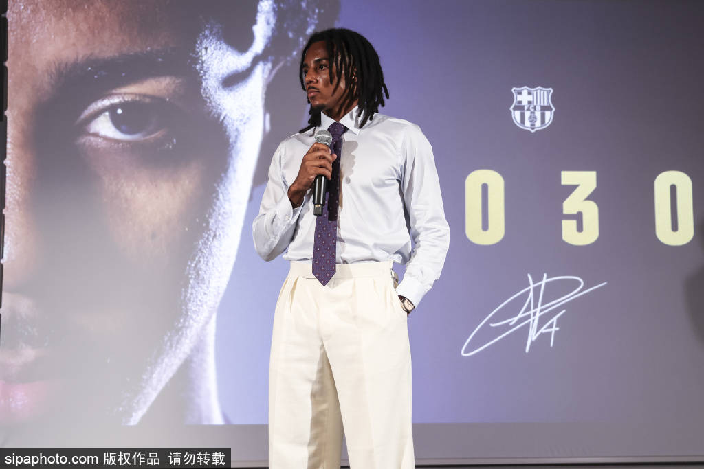 而弗利克的, 年的巴塞罗, 奇之路 而弗利克的, 年的巴塞罗, 奇之路