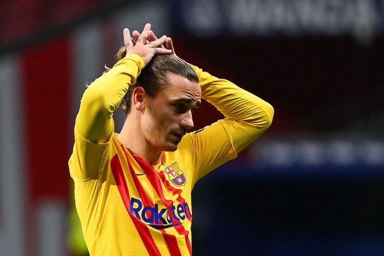 stron, 了指控, 双方